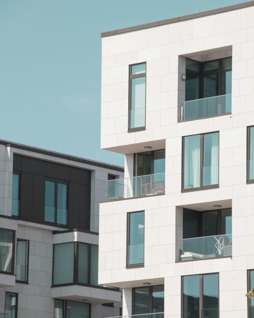 Moderne Wohnimmobilie im Rhein-Main-Gebiet – Beispiel für Immobilienverwaltung und Hausverwaltung